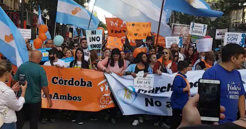 0_a-favor-de-la-vida-c-rdoba2.jpg