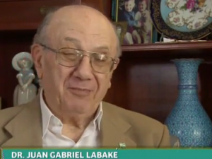 0_juan-gabriel-labake.png