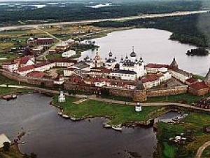 0_solovetsky_monastery_2001.jpg