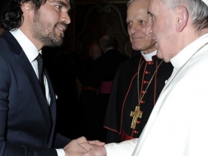0_verastegui-y-el-papa.jpg